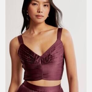 Abercrombie & Fitch Ruched Plunge Top in Burgundy, Size XS